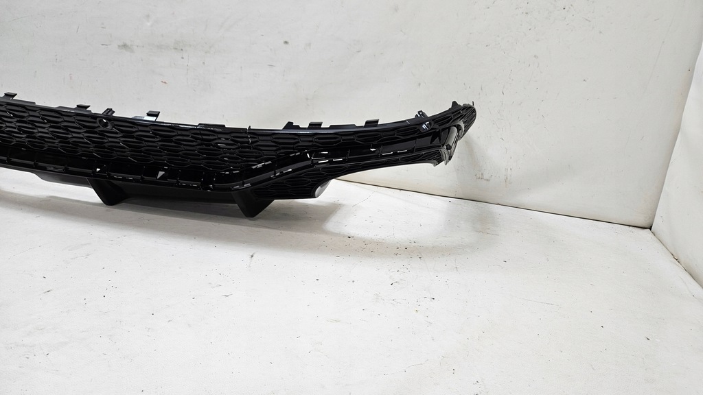 фото №11, Накладка задняя спойлер audi sq8 s-line 4m8807941e