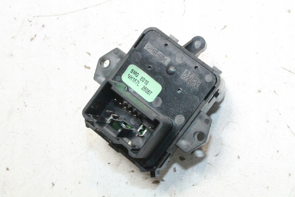 фото №1, Перемикач honda civic vii coupe em2 nh167l 2004