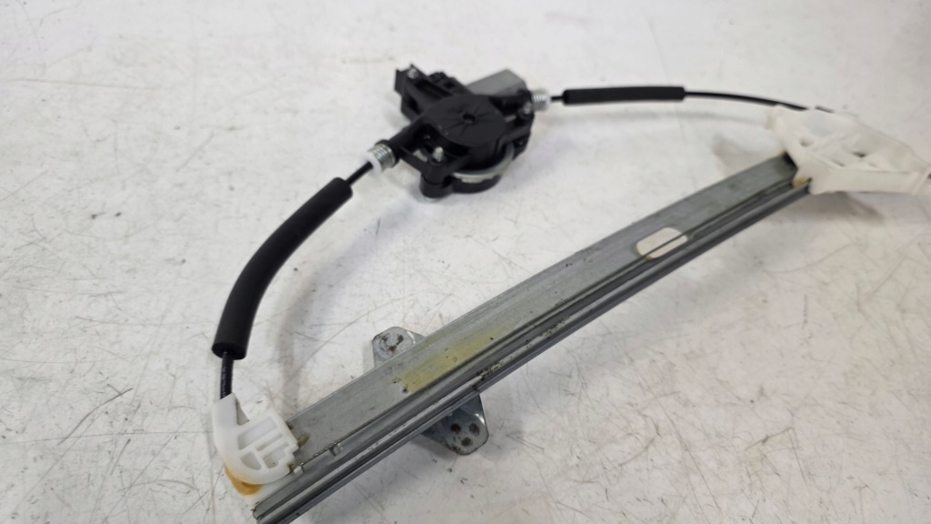 фото №7, Підйомник скло двері механізм перед лівий mazda 3 bm 2014 хетчбек