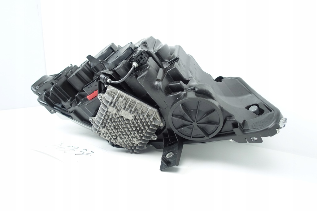 фото №10, Лампа левый перед передняя iveco stralis h7 led 58024392800