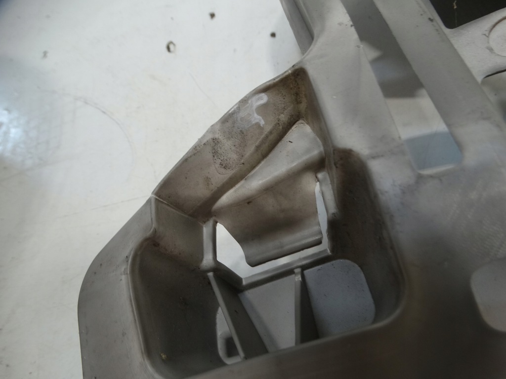 фото №10, Кронштейн противотуманной фары правый перед skoda fabia ii roomster skout 5j0807056c