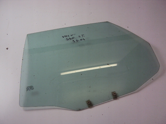 фото №1, Скло двері лівий задня volvo v40 kombi 95-04