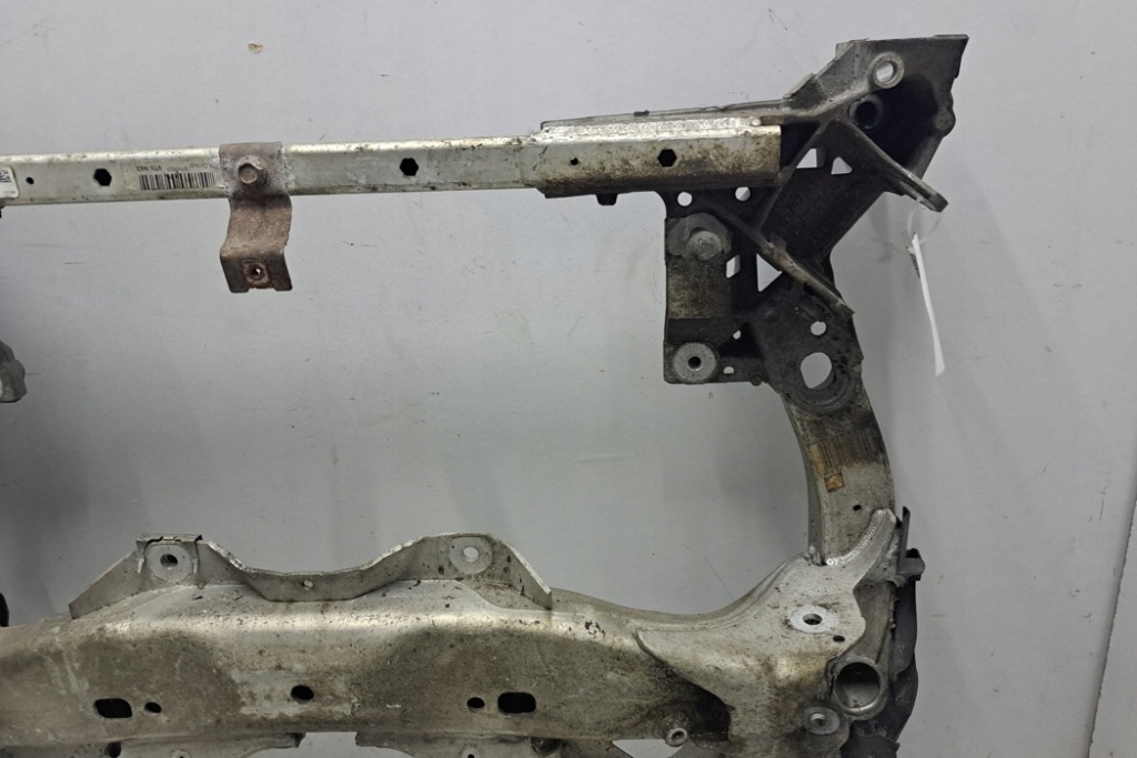 фото №10, Підрамник передні bmw 5 f10 6796693 2012