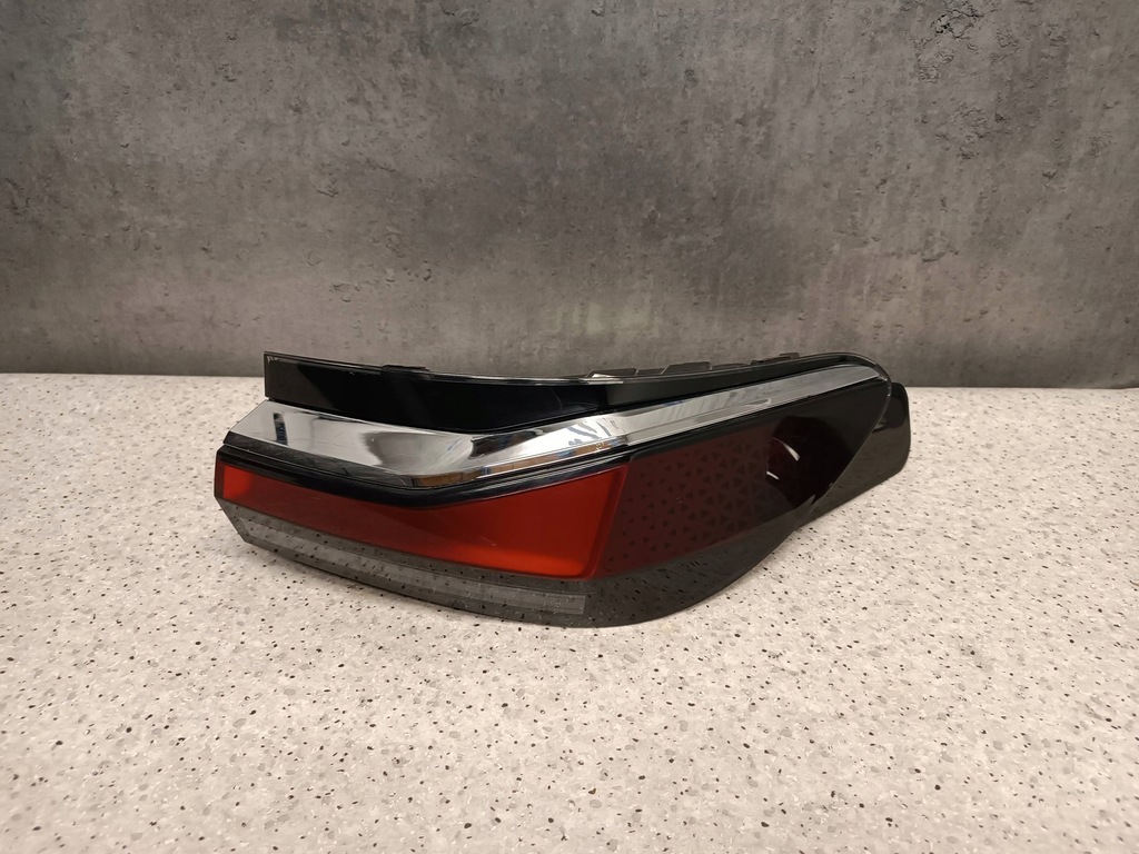 фото №1, Лампа правая задняя bmw 7 g70