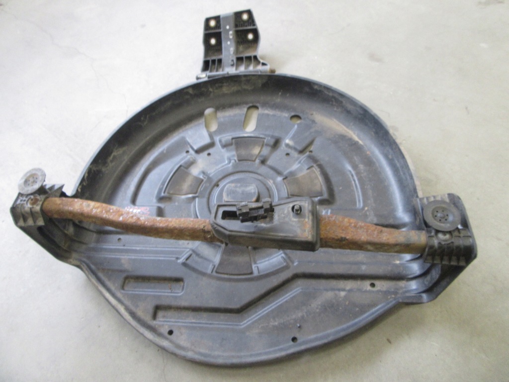 фото №9, Кронштейн колеса запасного bmw e46 compact