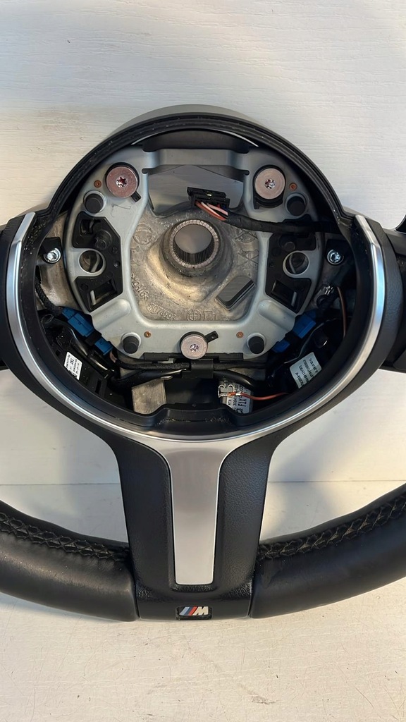 фото №5, Bmw 5 f10 f11 bmw 6 f06 воздуховод мультифункция лепестки переключения m-pakiet