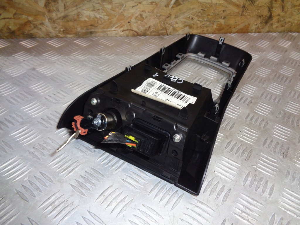 фото №5, Рамка передач тунель розетка kia ceed i 06-