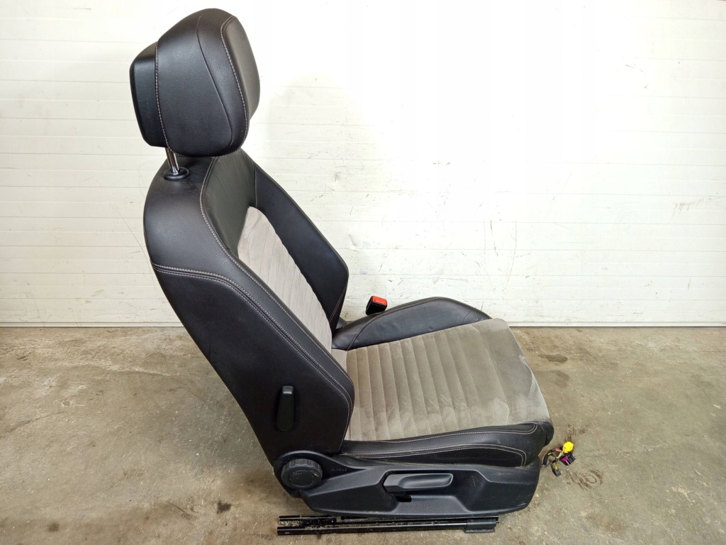 фото №11, Сидіння салон заднє сидіння напівшкіра vw passat b8 kombi підігрів масаж europa