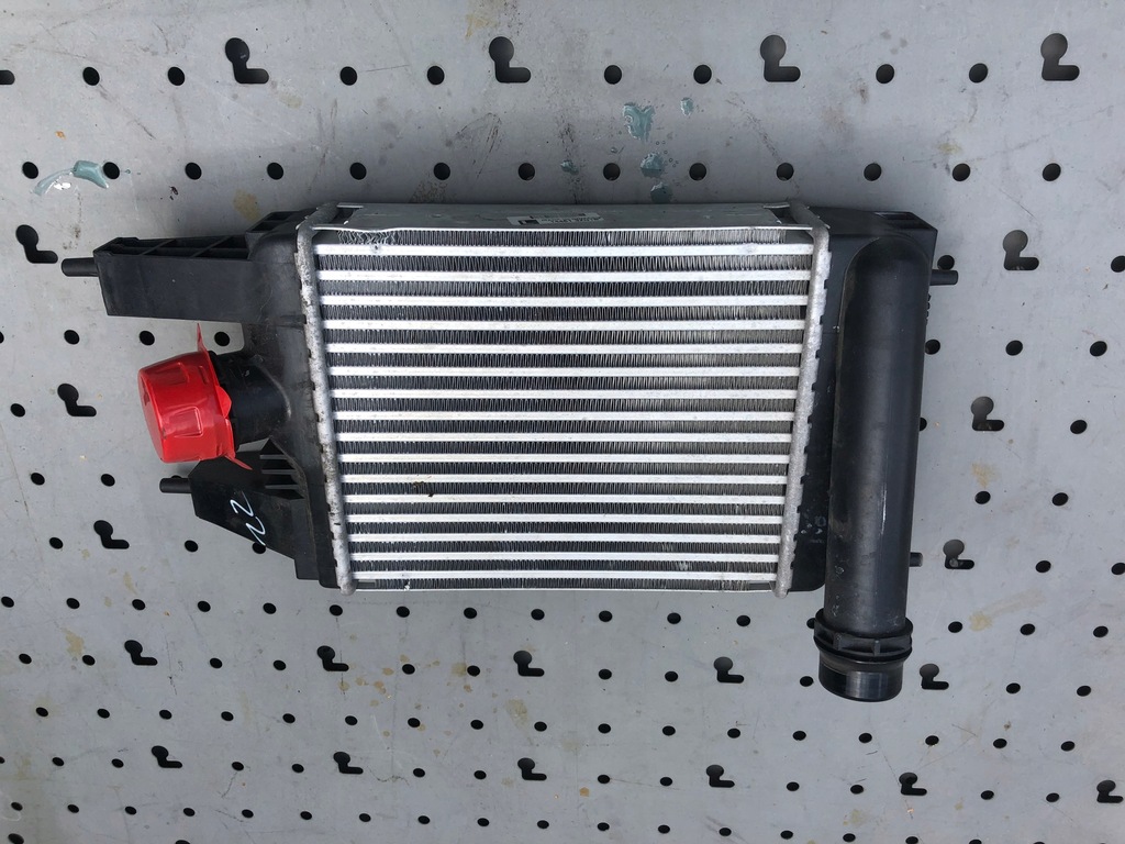 фото №1, Nissan pulsar радіатор інтеркулер