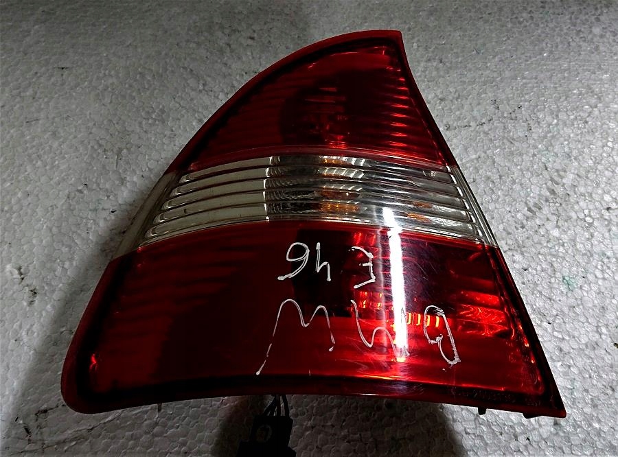 Купить Лампа левая задняя bmw 200313c l