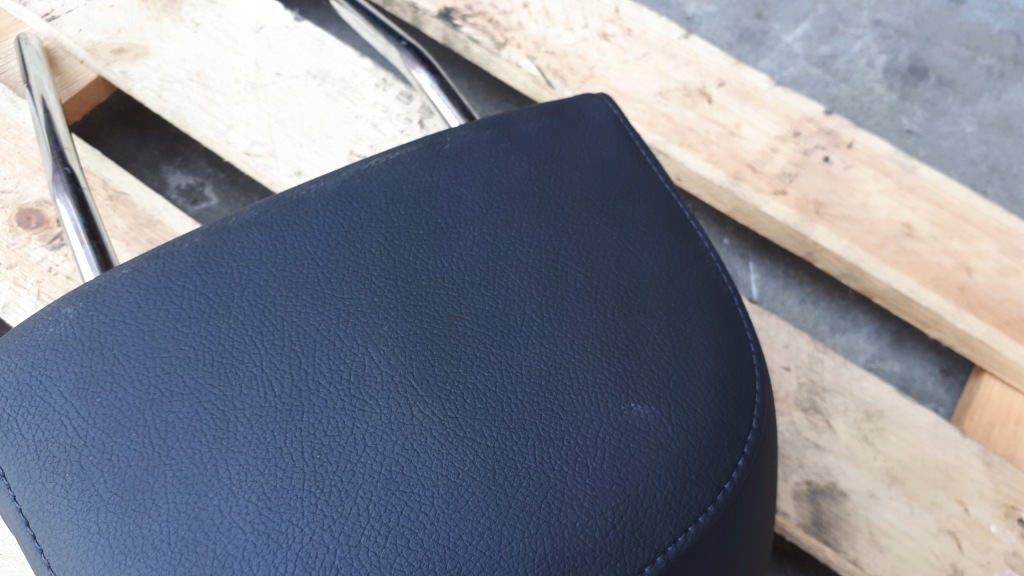 фото №12, A4 b9 8w підголівник сидіння правий перед шкіра sline