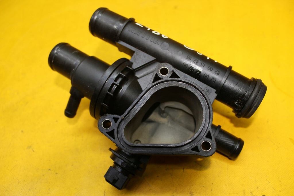 фото №13, Корпус термостата 8200154296 master ii 2.2 dci