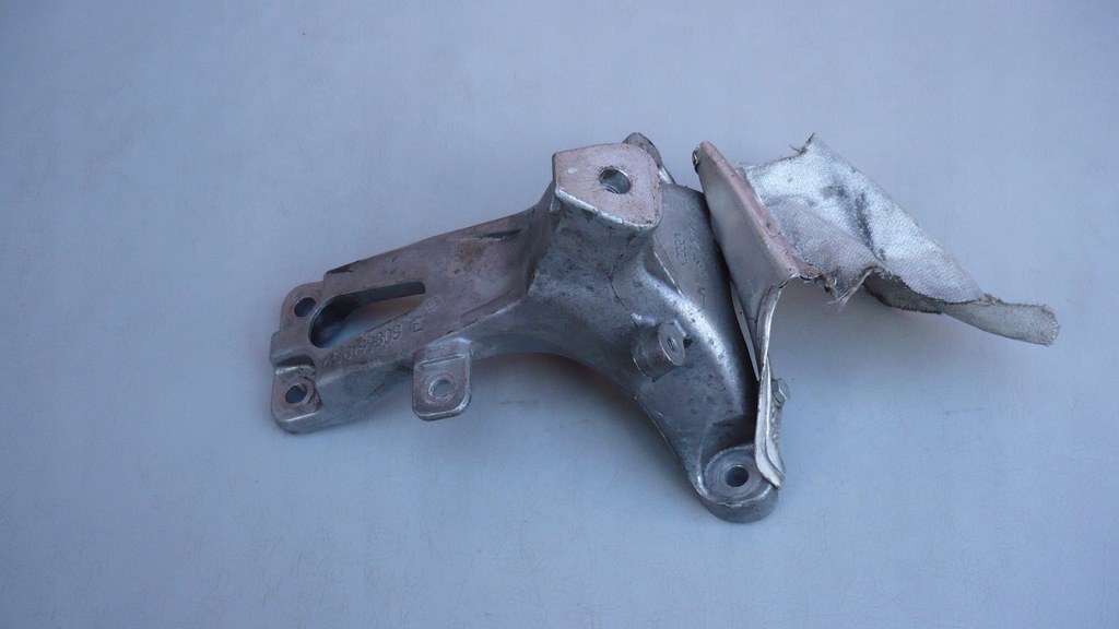 фото №1, Audi оригінальний номер 4g0199308e