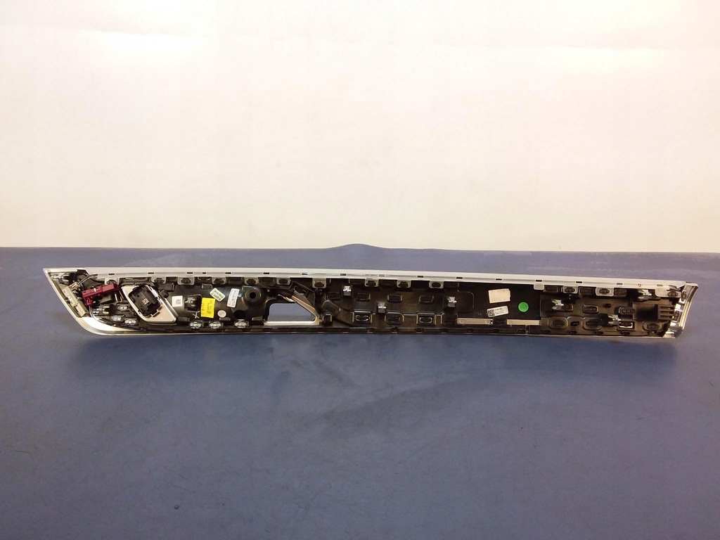 фото №4, Bmw 7 g11 dekor дверь левый перед 8070731