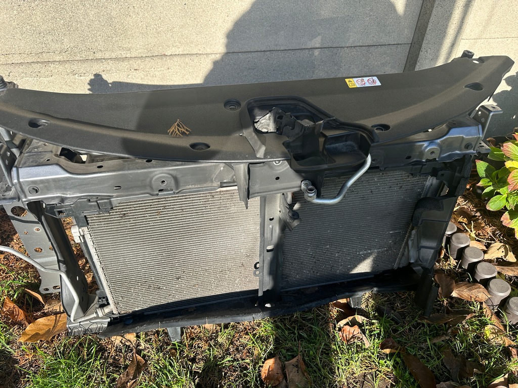 фото №3, Lexus ux радиатор pas передний 2.0i