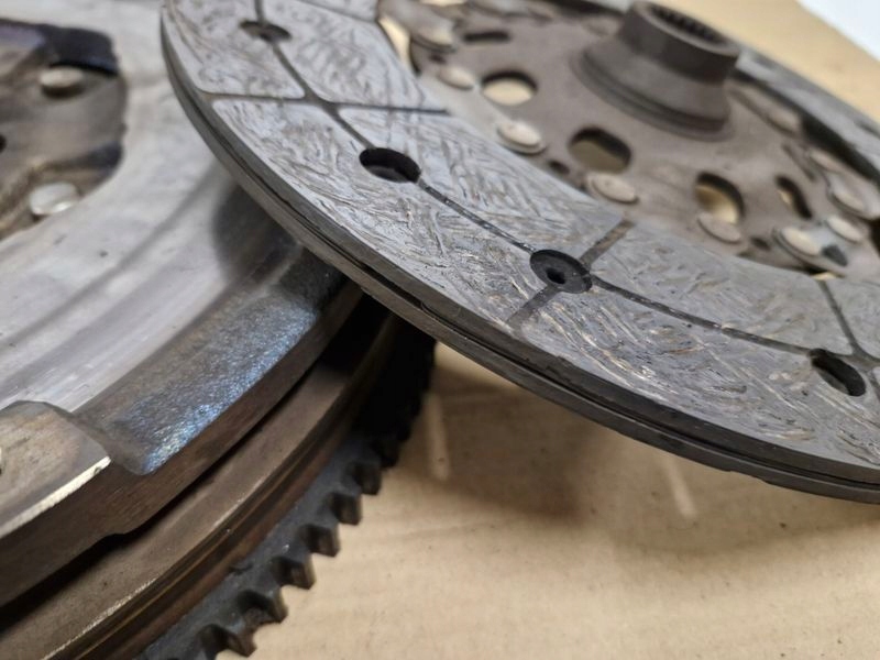 Renault trafic 3 3 зчеплення диск притиск колесо двомасовий 123101516r Ціна