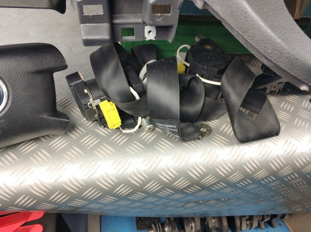 фото №10, Панель приладів приладова панель приладів панель  подушка безпеки vw transporter caravelle t5 europa