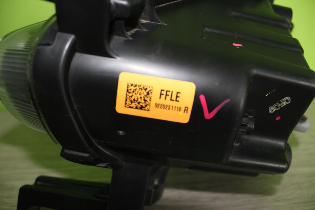 фото №4, Протитуманна фара hyundai оригінальний номер 92202-s1110