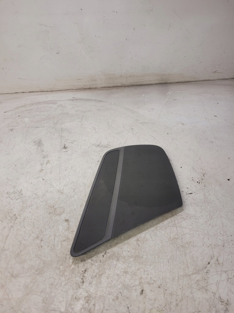 фото №1, Накладка динамика audi a4 b8 8k0035420 серая