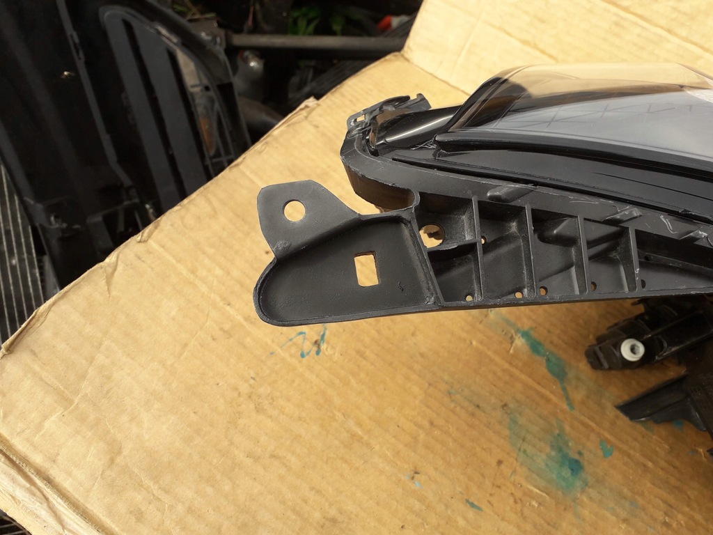 фото №13, Лампа левая передняя renault clio v 19- europa