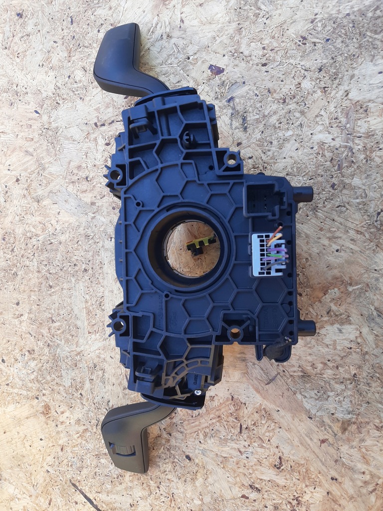 фото №7, Переключатель комбинированный лента fiesta mk8