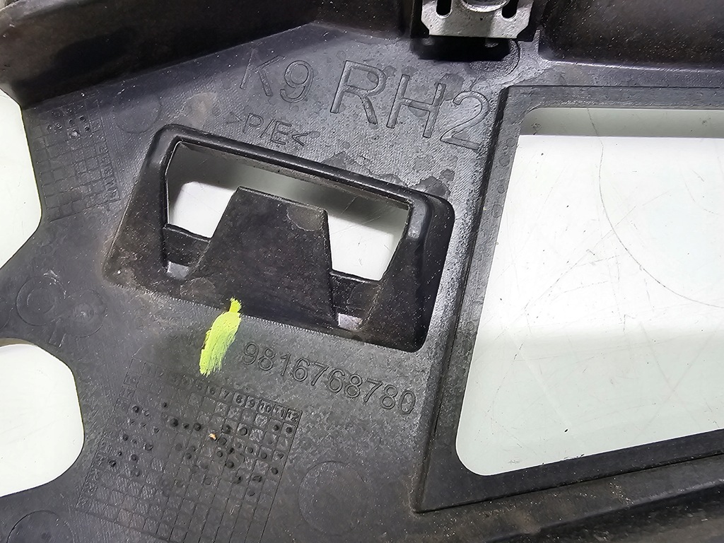 фото №4, Направляющая бампера правый перед berlingo rifter combo proace 19- #4385