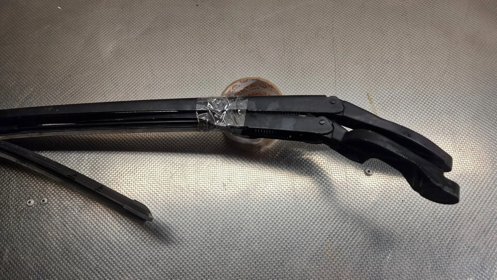 фото №1, Audi a6 s6 c6 важелі двірник комплект