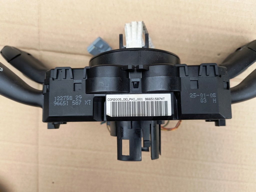 фото №3, Переключатель комбинированный citroen peugeot 96651587xt