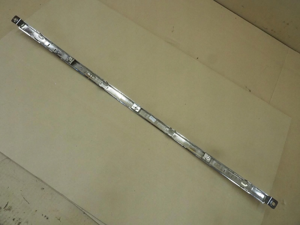 фото №14, Renault koleos ii 2 lift молдинг задняя средняя хром бампера 850703255r