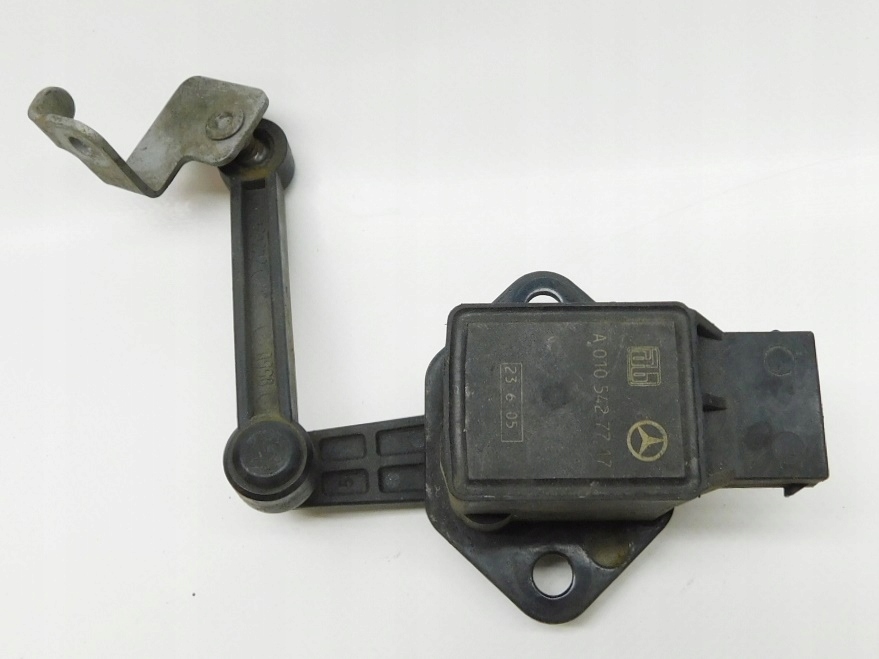 фото №1, Датчик выравнивание перед - mercedes r-klasa w251