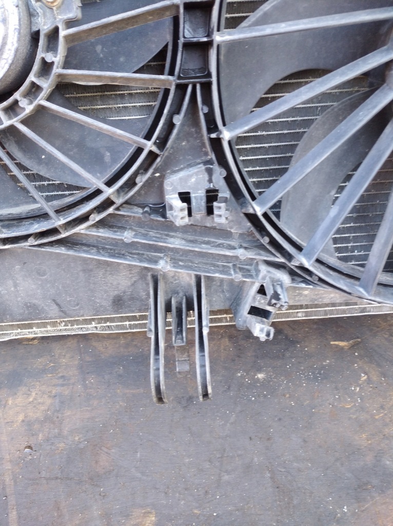 Комплект радиатор интеркулер master 3 2.3 dci Доставка