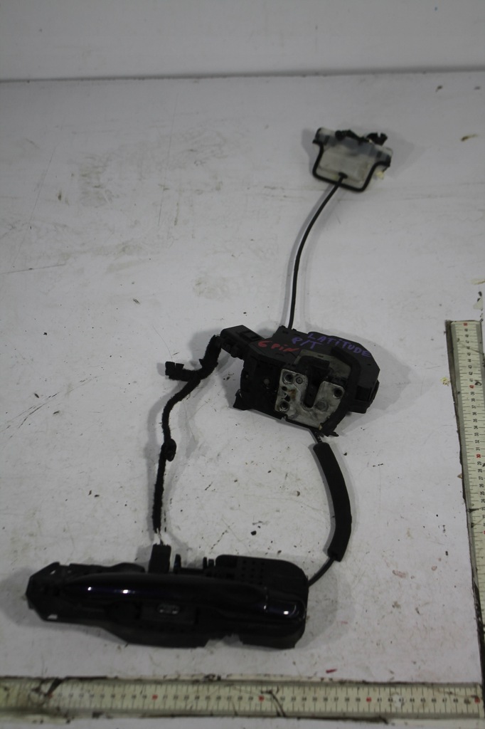 фото №1, Замок ручка правий задня 6pin renault latitude 10-