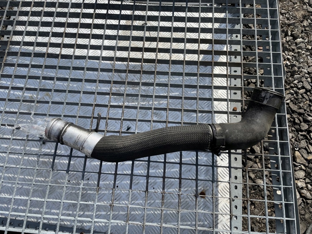 фото №1, Труба интеркулер jeep cherokee wk2 3.0 crd