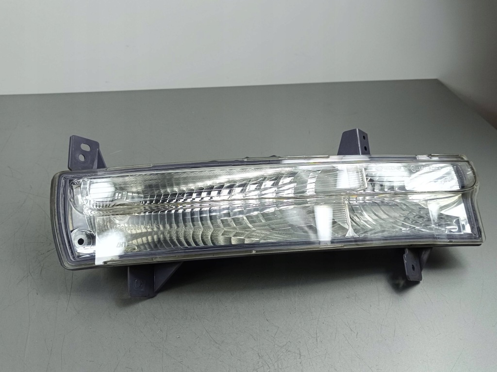 Купить 2019 jeep compass поворотник передний l90076726