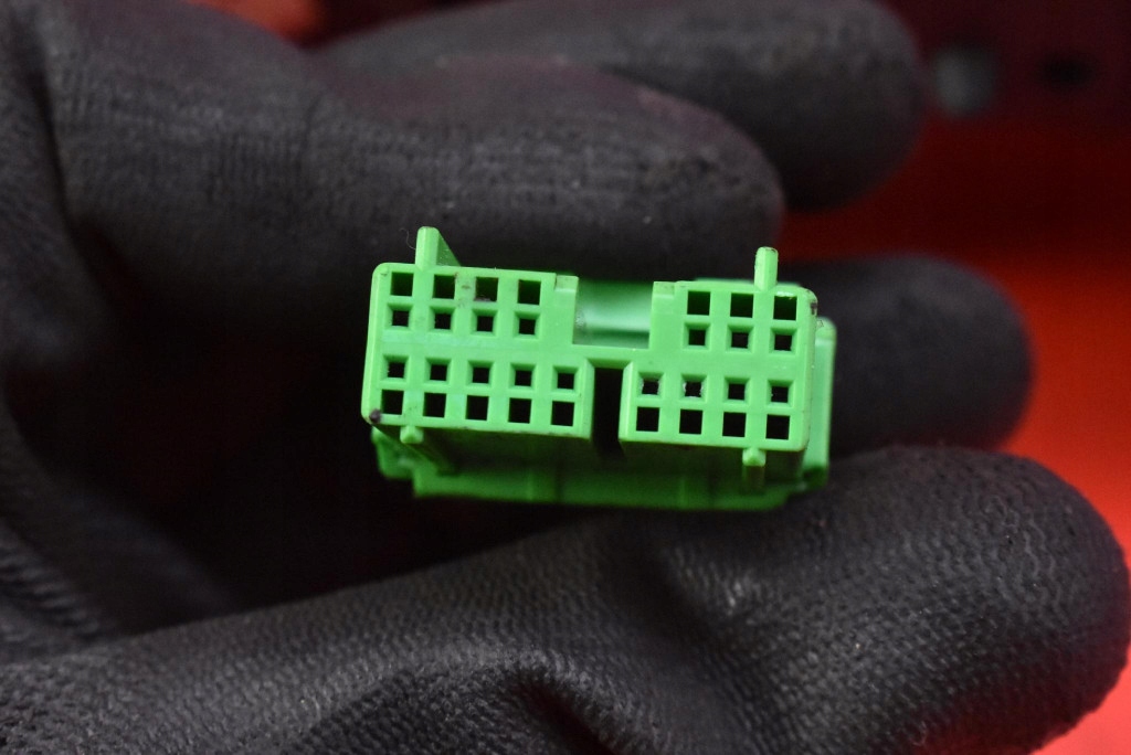 фото №6, Зеркало левая granatowe eu 015463 volvo s60 1 i 00-04 13 pin