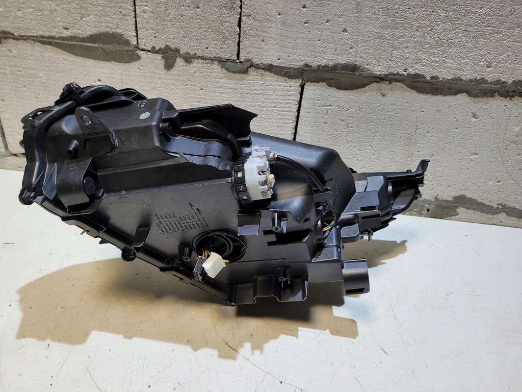 фото №10, Лампа правый перед lexus nx 200t 300h full led