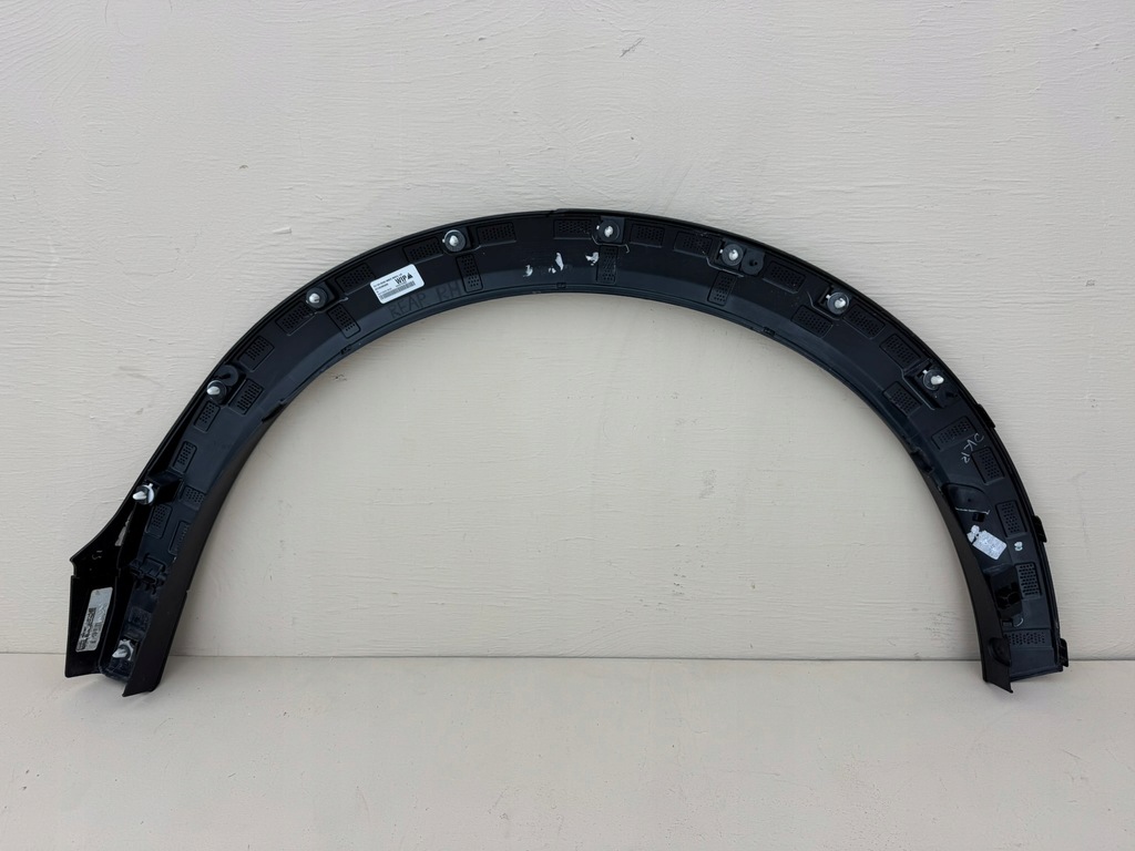 фото №14, Ford mustang mach-e 20r- молдинг крыла правая правый задняя lj8b-r286d