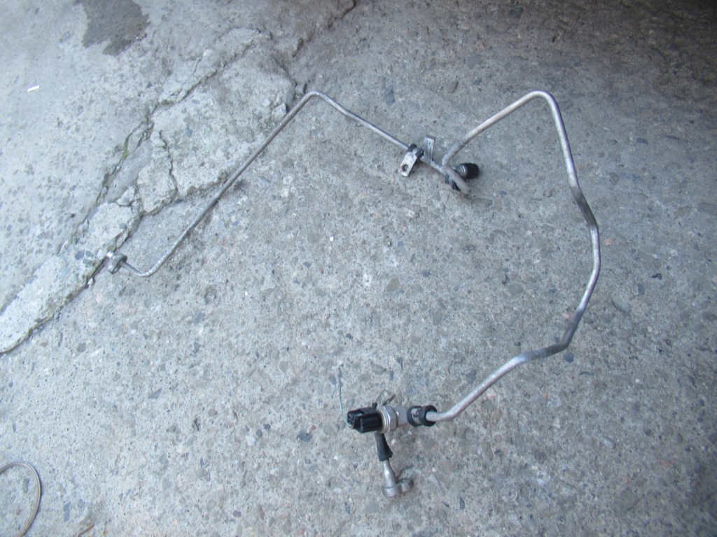 фото №1, Dacia lodgy dokker 1.6 трубка кондиционера 924403867r