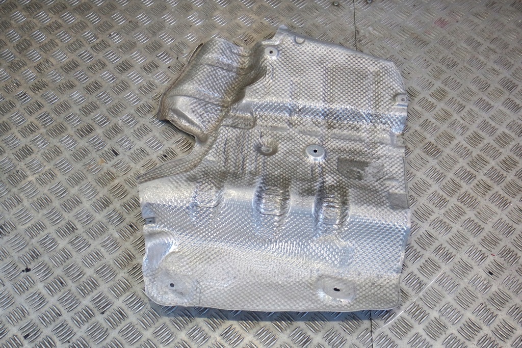 фото №1, Защита тепловая mercedes s w222 a2226800822