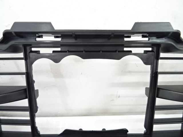 фото №3, Citroen c5 aircross решётка бампера средняя решётка радиатора радар