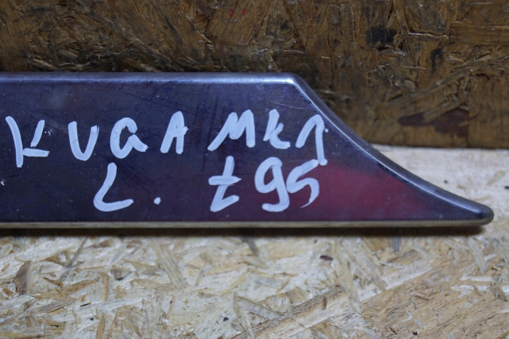 фото №4, Заглушка розпилювача ліва ford kuga mk1