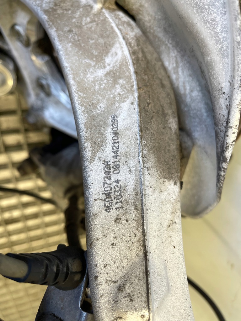 фото №12, Audi a6 c7 4g поворотный кулак правая правый перед 2.8fsi a7 4g 4g0407242a