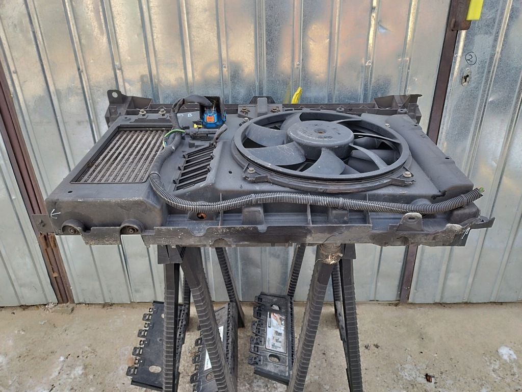 фото №7, Pas передний радиатор citroen berlingo ii 1.6 hdi 9hx механическая коробка передач lata 2008-2012