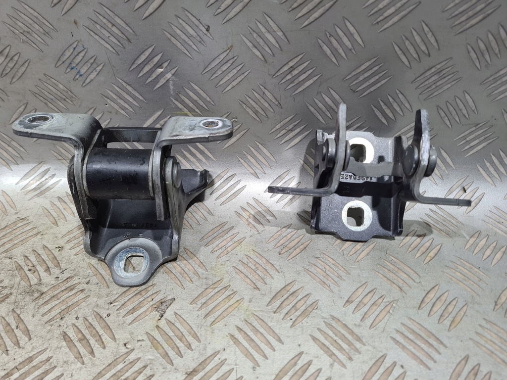 фото №1, Петля дверь левый задняя комплект opel meriva b