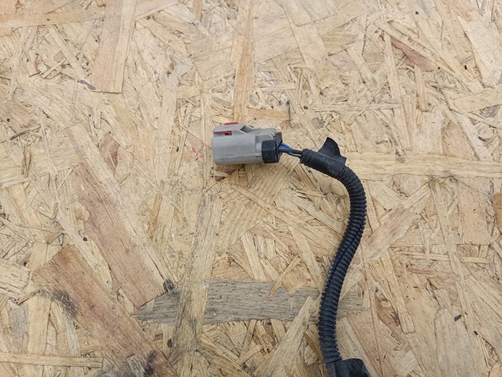 фото №4, Chrysler town country шланг насоса топлива