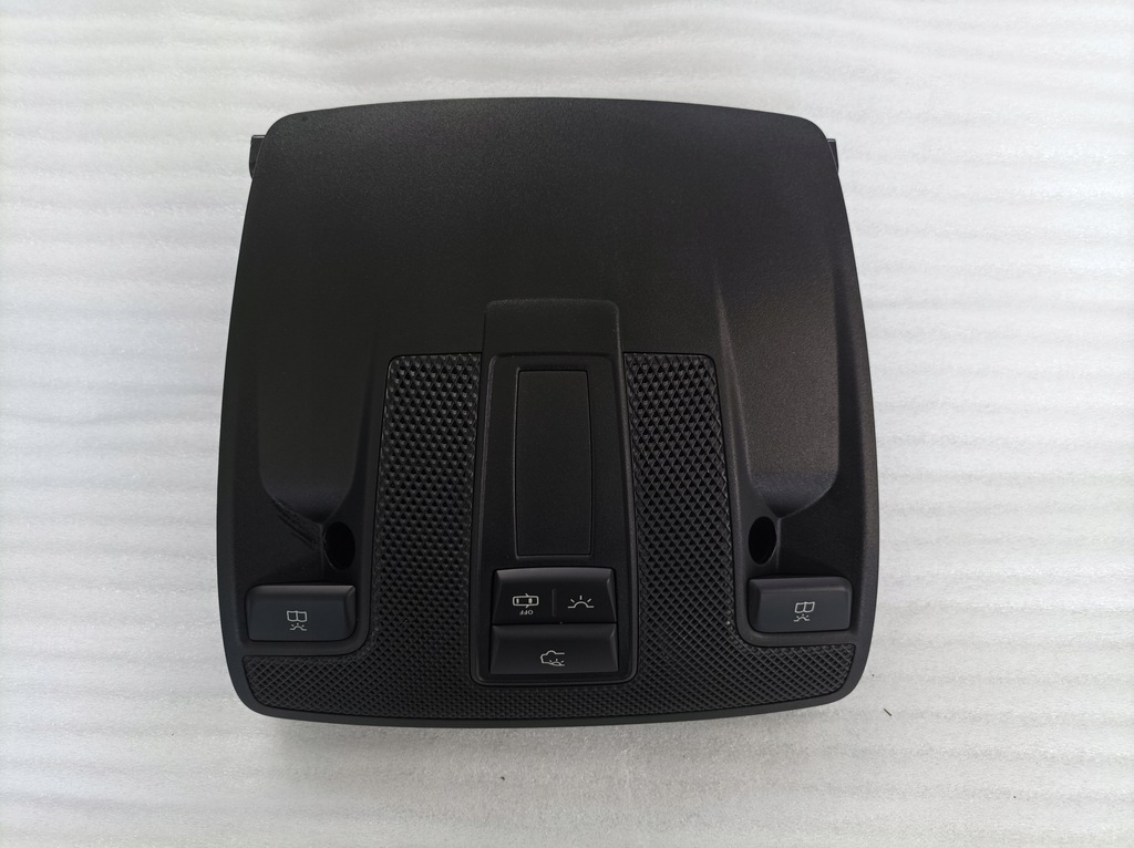 фото №1, Mercedes a45 w176 amg лампа салона a0009007403