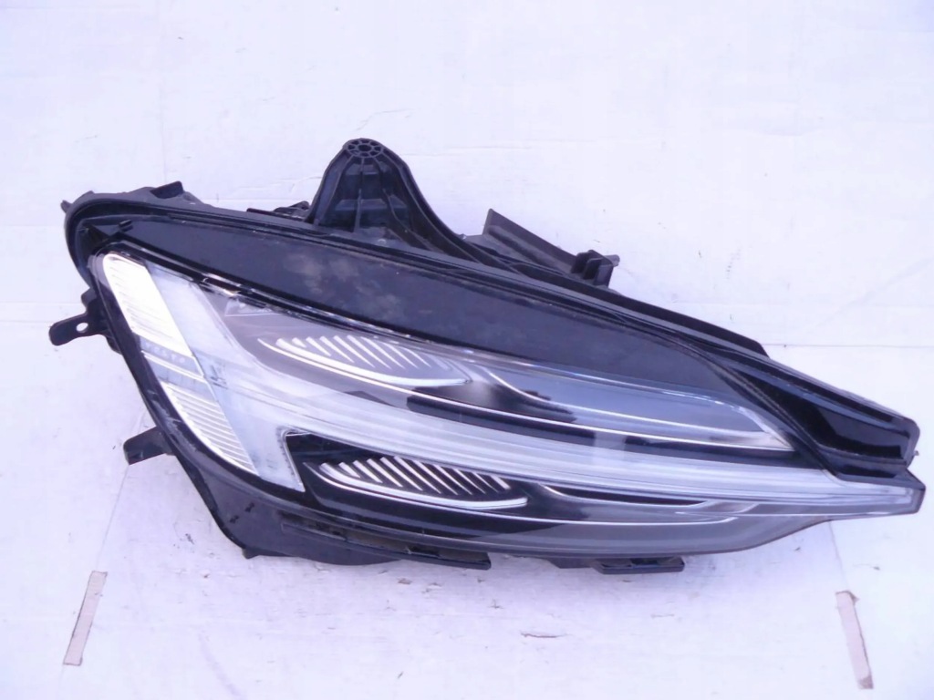 фото №3, Volvo s60 v60 2018+ лампа передняя правая mid led full led