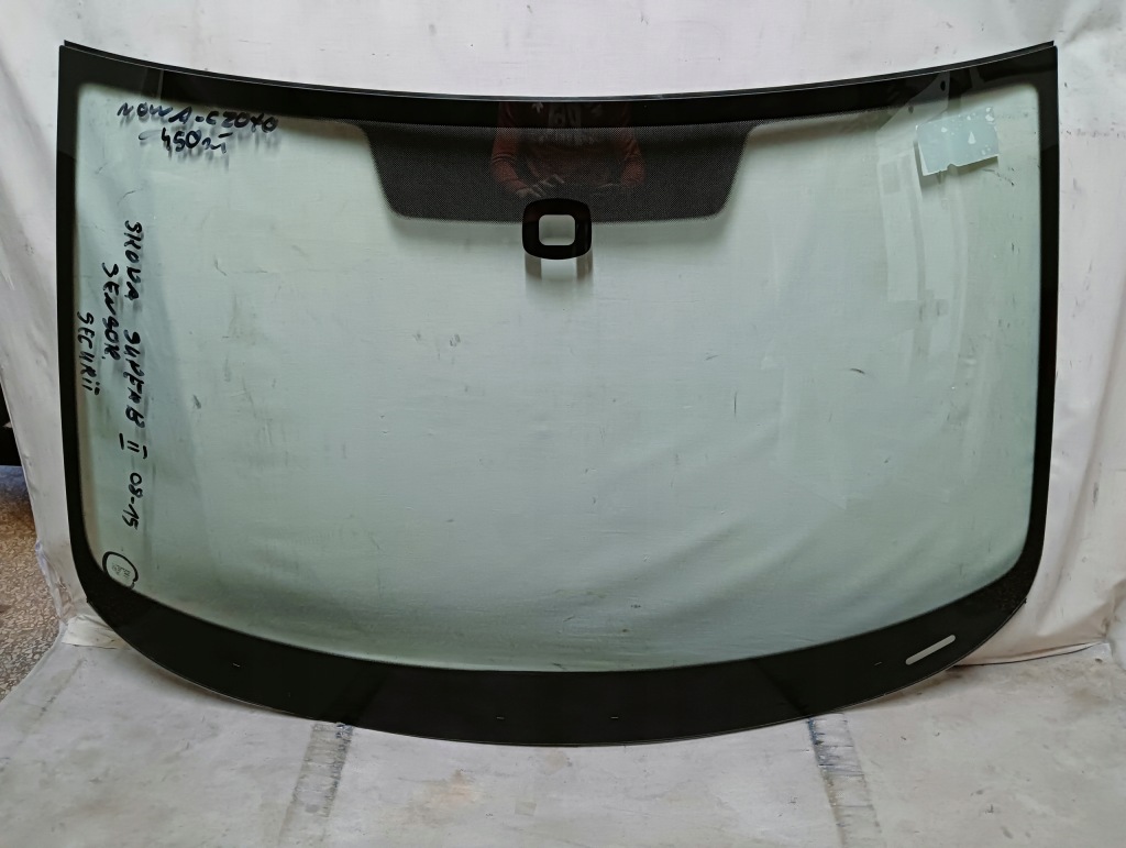 фото №1, Стекло передняя skoda superb ii 2008-2015 датчик