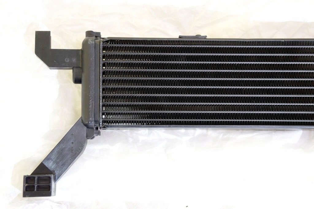 фото №10, Maserati ghibli levante радиатор масла