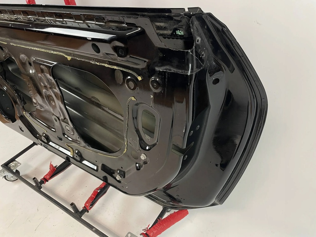 фото №10, Chevrolet camaro ss дверь правое пассажира 2016-18